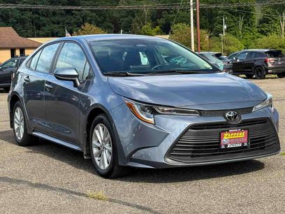 Used 2025 Toyota Corolla LE w/ LE Premium Package