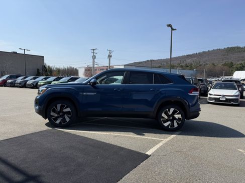 New 2026 Volkswagen Atlas Cross Sport SE AWD/4WD image 6