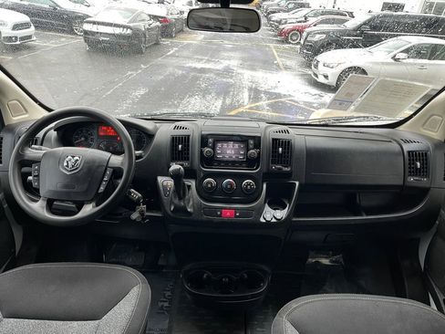 Used 2020 RAM ProMaster 2500 w/ Interior Convenience Group image 13