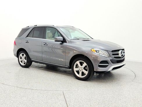 Used 2017 Mercedes-Benz GLE 350 image 3