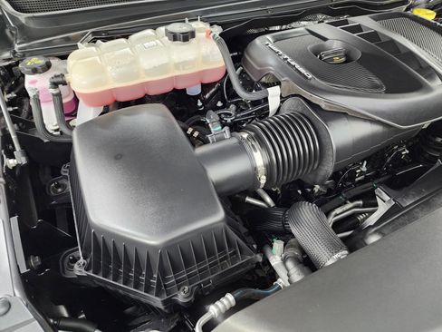 Used 2025 RAM 1500 Limited image 21