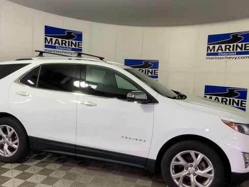 Used 2020 Chevrolet Equinox Premier AWD/4WD image 3