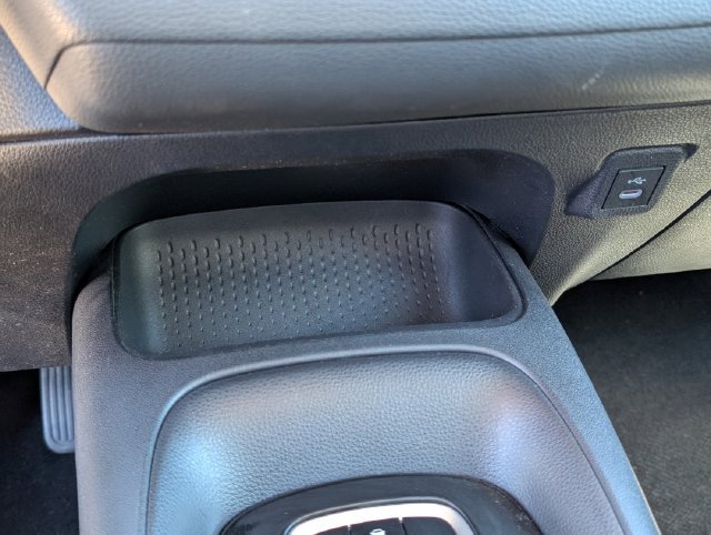 Used 2025 Toyota Corolla LE FWD image 13