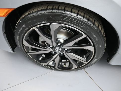 Used 2021 Honda Civic Sport image 14