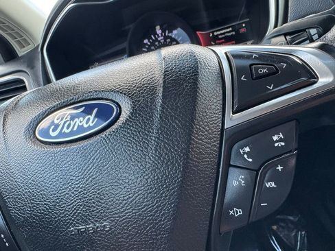 Used 2018 Ford Fusion SE w/ Equipment Group 602A FWD image 22