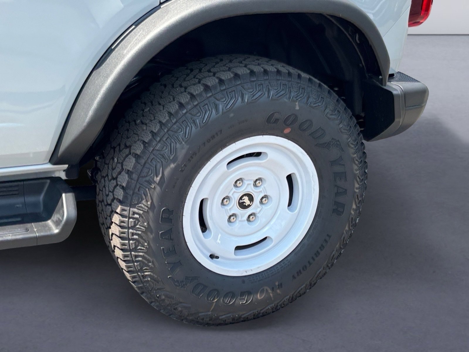 New 2026 Ford Bronco Heritage Edition AWD/4WD image 9