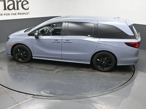 Used 2023 Honda Odyssey Sport image 43