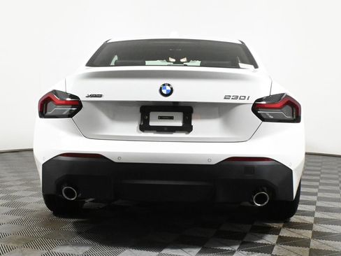 Used 2025 BMW 230i xDrive Coupe w/ Convenience Package image 6