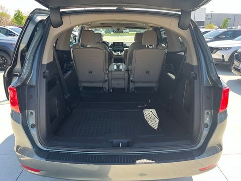 Used 2018 Honda Odyssey EX-L image 16