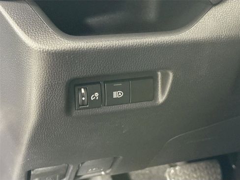 Certified 2025 Toyota RAV4 LE FWD image 15