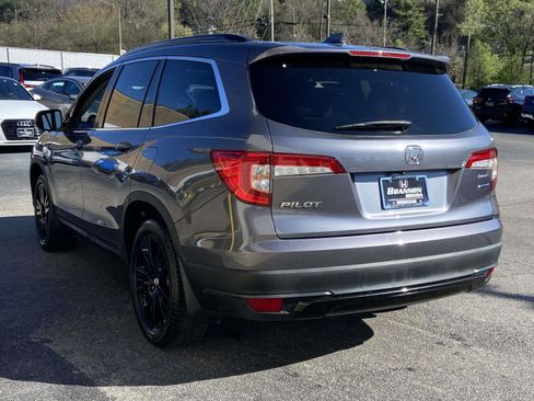 Used 2021 Honda Pilot Special Edition image 3