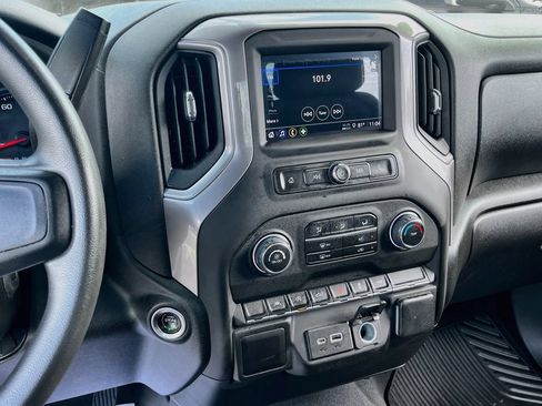 Used 2022 Chevrolet Silverado 1500 Custom RWD image 14