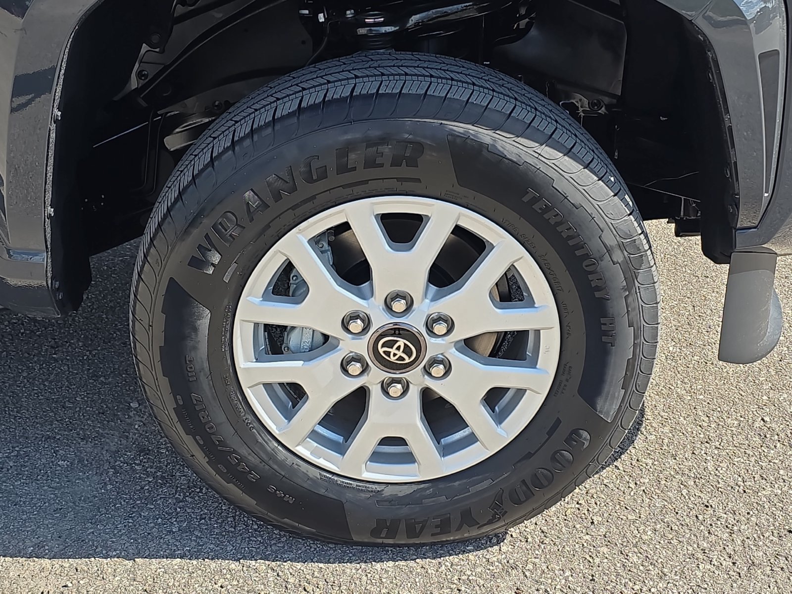 New 2026 Toyota Tacoma SR5 RWD image 28
