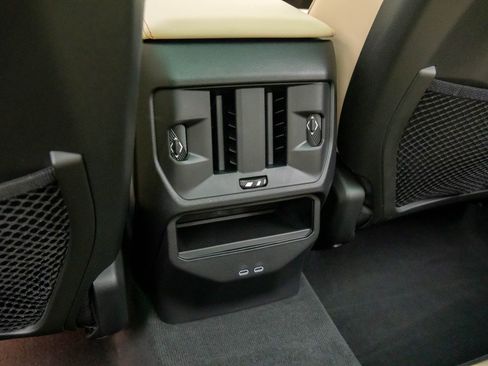 New 2026 BMW X3 xDrive30 w/ Premium Package image 19