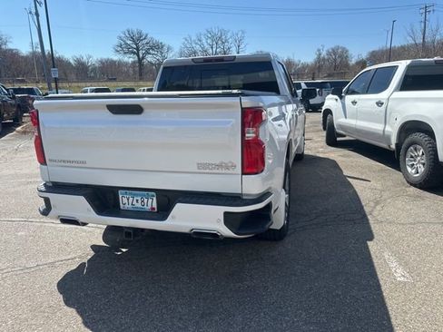 Used 2019 Chevrolet Silverado 1500 High Country w/ Technology Package image 11