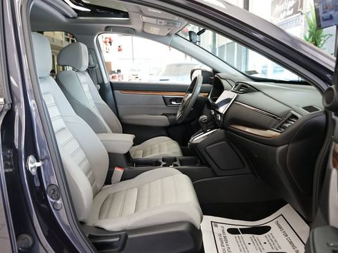 Used 2017 Honda CR-V EX image 40
