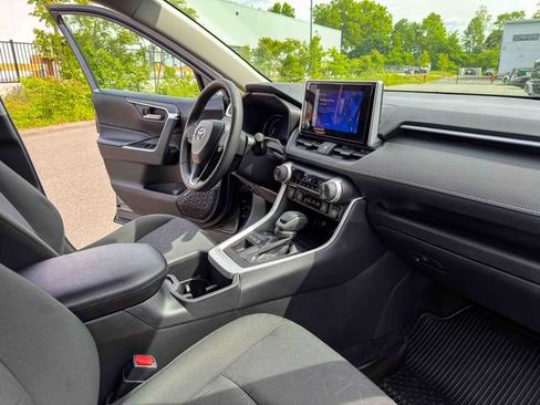 Used 2024 Toyota RAV4 XLE w/ Weather Package AWD/4WD image 22