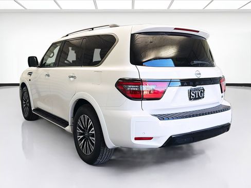 Used 2022 Nissan Armada SL w/ Midnight Edition Package image 6