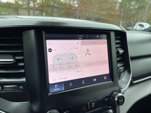 Used 2024 RAM 2500 Big Horn image 10