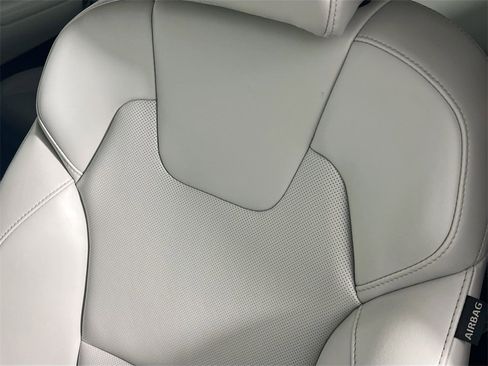 Certified 2024 Kia Telluride S image 20