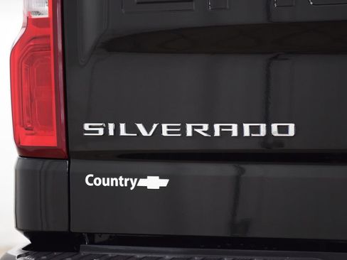 Used 2025 Chevrolet Silverado 1500 RST w/ RST All Star Premium Package AWD/4WD image 22