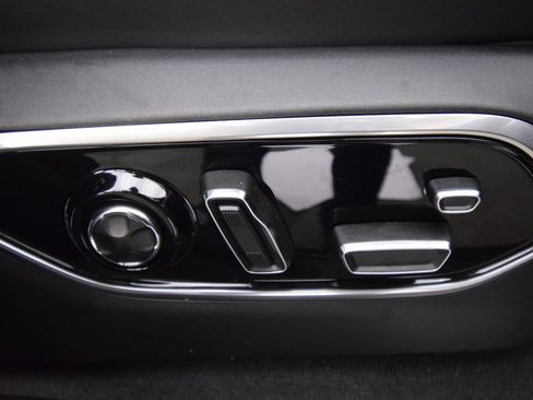 Certified 2024 Jeep Grand Cherokee L Summit AWD/4WD image 31