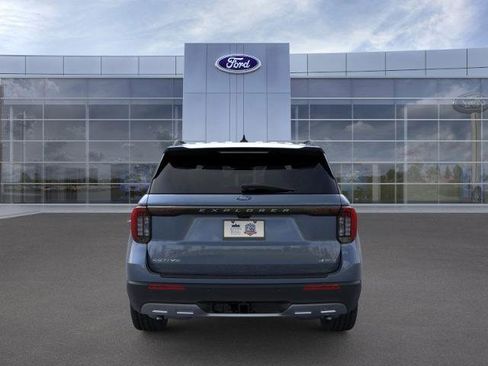 New 2025 Ford Explorer Active w/ Active Comfort Package image 5