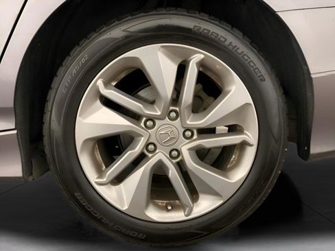 Used 2018 Honda Accord LX image 25