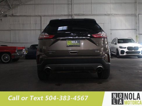 Used 2019 Ford Edge SEL w/ Equipment Group 201A FWD image 12