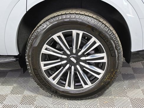 New 2026 Cadillac Escalade IQ Sport 1 w/ LPO, Floor Liner Package image 19