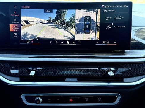 Used 2024 BMW X6 xDrive40i image 29