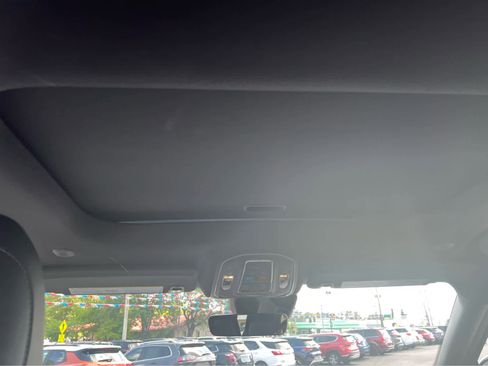 New 2025 Jeep Grand Cherokee L Altitude image 15