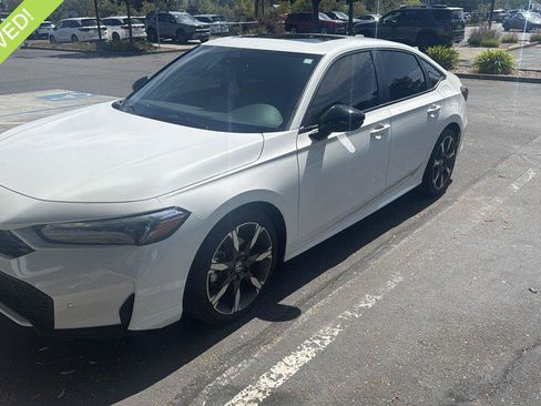 Used 2025 Honda Civic Sport Touring image 1