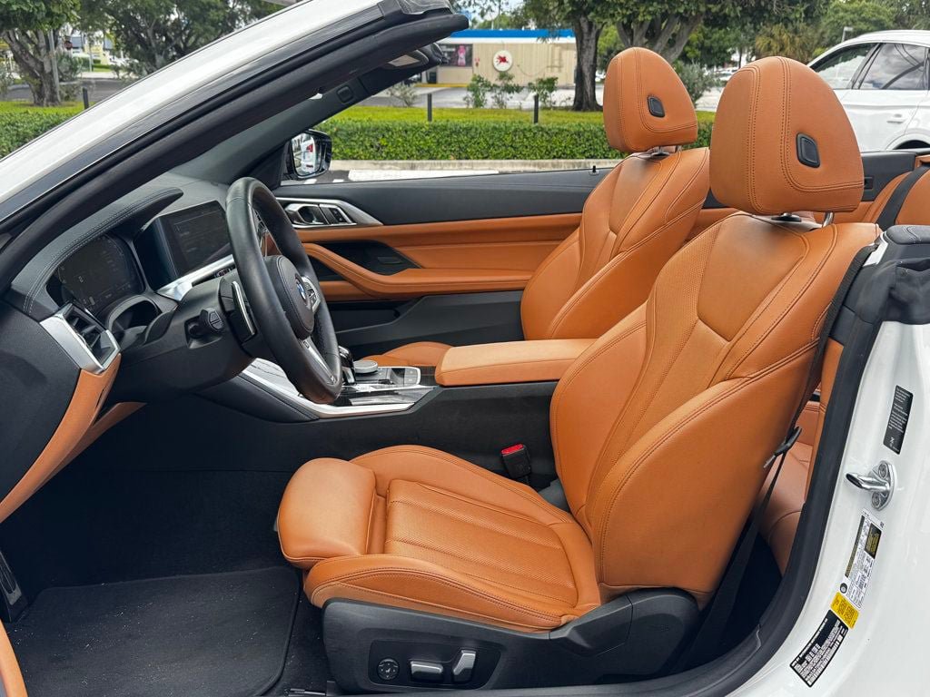 Used 2022 BMW M440i Convertible w/ Premium Package RWD image 8