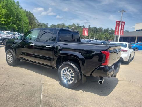 Used 2025 Toyota Tacoma 4x4 Double Cab Hybrid image 3