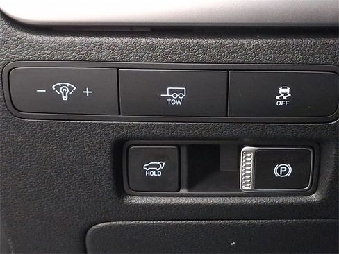 Used 2024 Hyundai Palisade SEL image 25