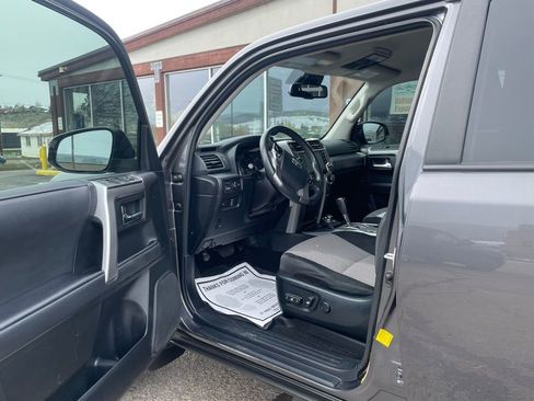 Used 2020 Toyota 4Runner SR5 image 12