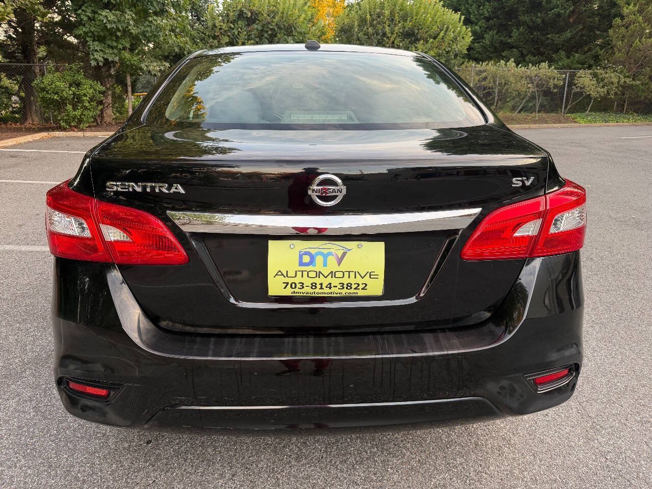 Used 2017 Nissan Sentra SV FWD image 5