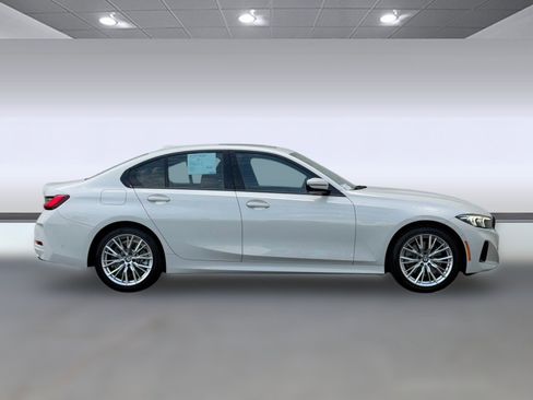 Certified 2023 BMW 330i Sedan w/ Parking Assistance Package RWD image 8