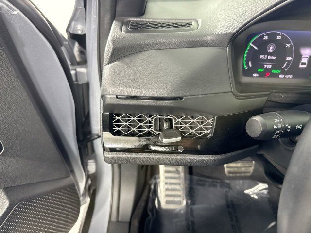 Used 2025 Honda Accord Sport image 15