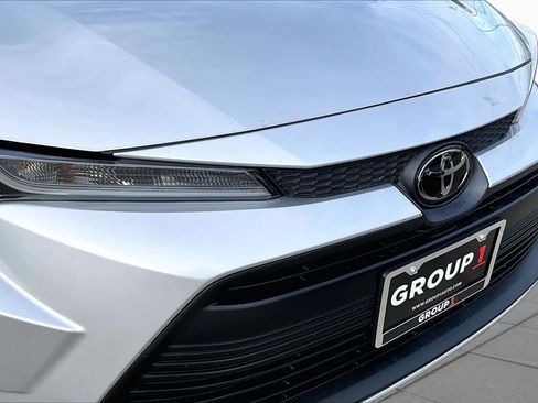 Used 2023 Toyota Corolla LE FWD image 29