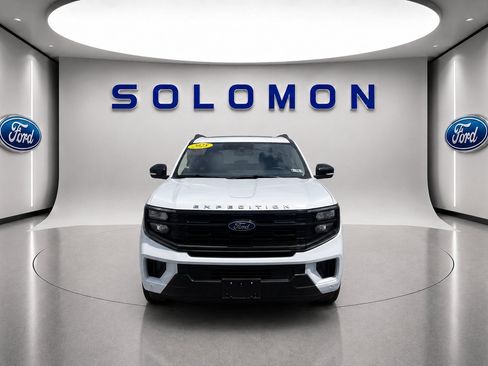 Certified 2025 Ford Expedition Max Active AWD/4WD image 2
