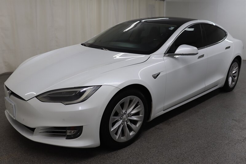Used 2017 Tesla Model S 90D AWD/4WD image 3