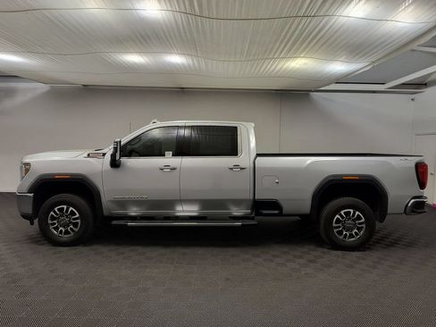 Used 2023 GMC Sierra 2500 SLT w/ SLT Premium Package AWD/4WD image 2