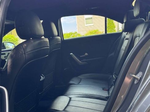 Used 2019 Mercedes-Benz A 220 image 9