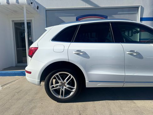 Used 2017 Audi Q5 2.0T Premium image 26