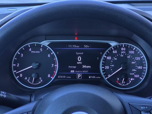 Used 2023 Nissan Sentra SV FWD image 15