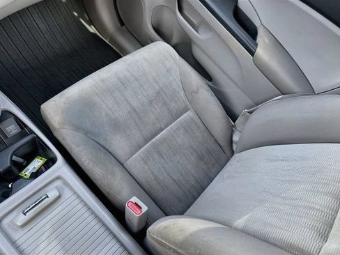 Used 2014 Honda CR-V LX image 28