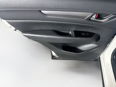 Used 2025 MAZDA CX-5 AWD 2.5 S w/ Preferred Package image 26