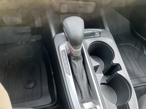 Used 2024 Chevrolet Trax LS w/ LS Convenience Package image 24